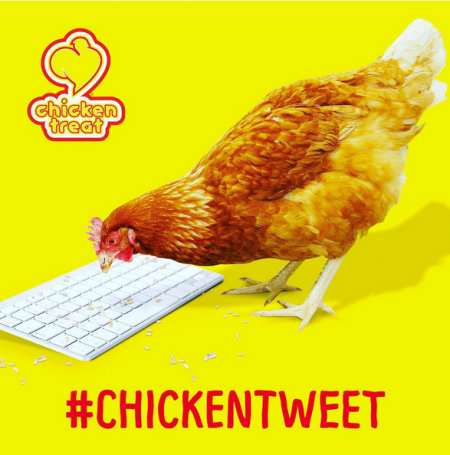 Betty_the_Tweeting_Chicken
